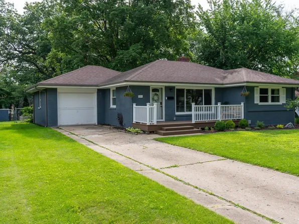 731 Roland Ave, Rockford, IL 61107