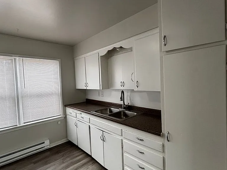 1624 N Arthur Ave — Photo 6
