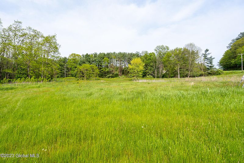 4th image of 16 Barnes Mill Road