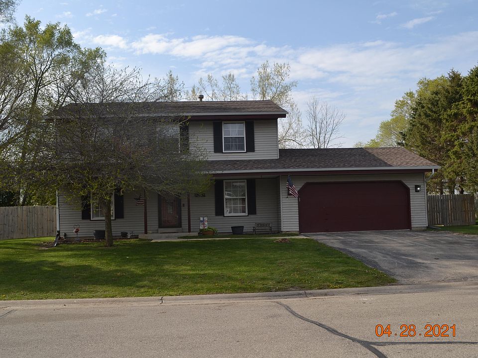 1st image of 328 Foxmead Dr