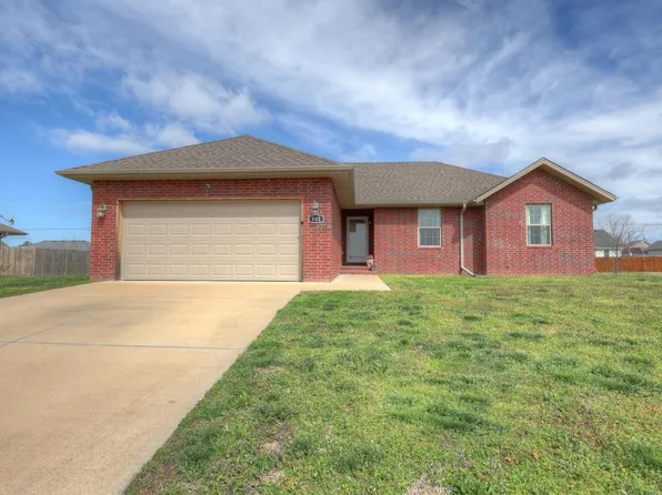 903 Summerlyn Lane, Carl Junction, MO 64834