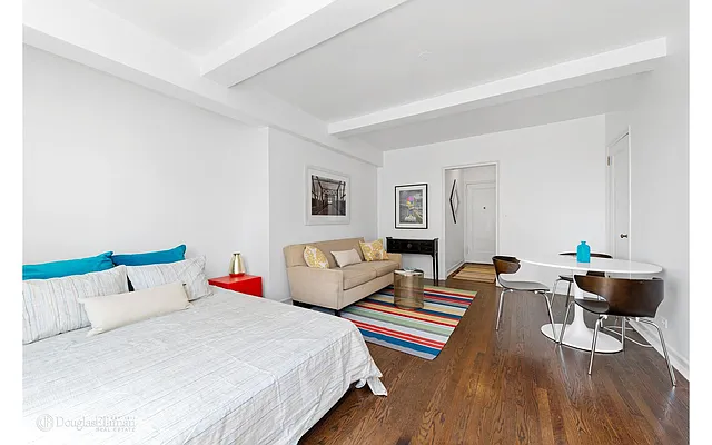 Sold by Douglas Elliman | media 39