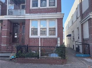 352 68th St, Brooklyn, NY 11220