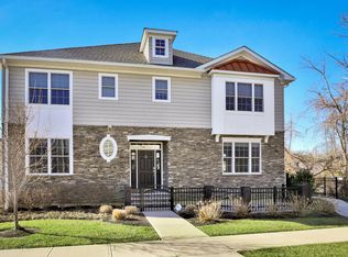 22 Carriage Gate Dr, Little Silver, NJ 07739