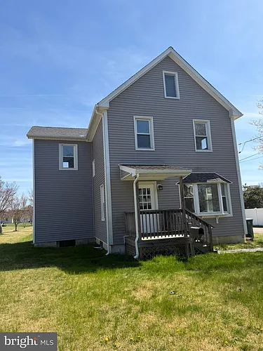 228 Washington Ave Photo 1