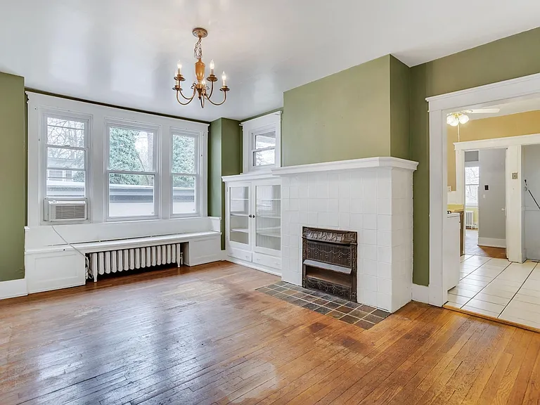 5528 Beverly Pl #2 — Photo 4