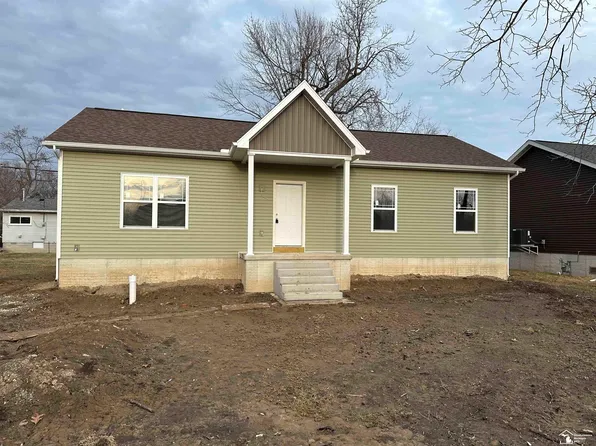 4376 6th St, Newport, MI 48166