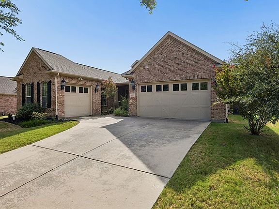 2nd image of 6979 Sugartree Ln