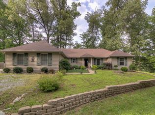 1085 Southgate Dr, Maceo, KY 42355