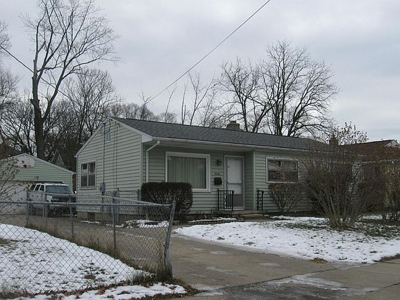 4th image of 906 Holten St