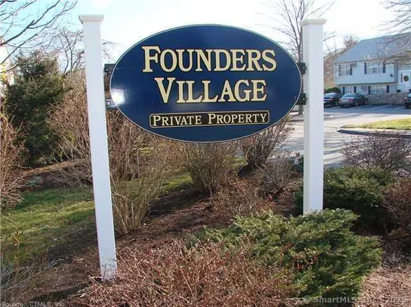 31 Founders Village #31, Clinton, CT 06413