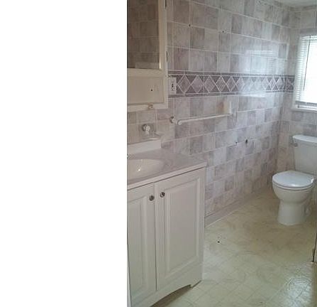 5th image of 965 Diana Ave