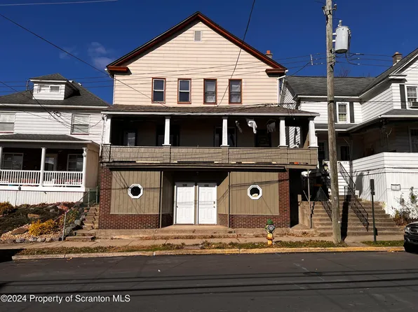 140 W Church St, Nanticoke, PA 18634