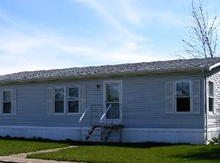 814 Bel Aire Ln, Dekalb, IL 60115