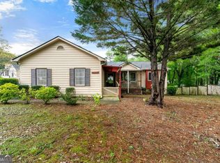 2172 Oakland Ridge Dr, Lawrenceville, GA 30044