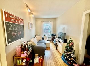 435 Hanover St APT 3A, Boston, MA 02113