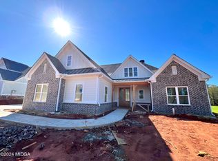 208 Copper Xing, Forsyth, GA 31029