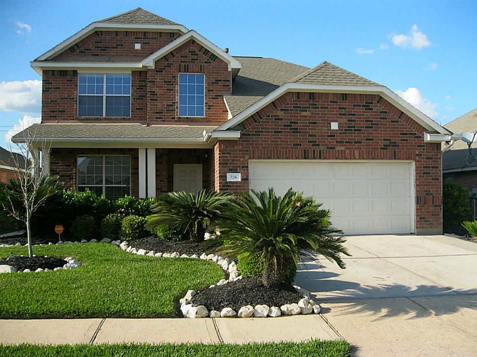 Beautiful curb appeal