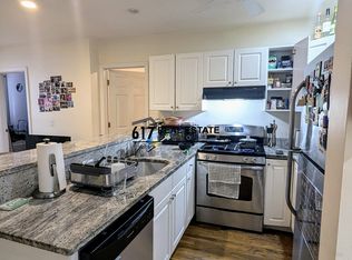66 Egmont St APT 2, Brookline, MA 02446