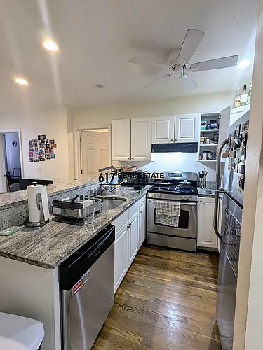 66 Egmont St Photo 1