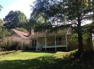 918 White Oak Trl, Murrayville, GA 30564