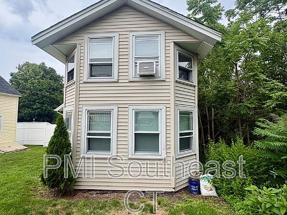 2nd image of 12 Fort Hill Rd #12.5