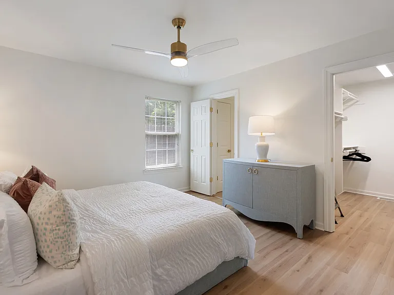 749 23rd St — Photo 35