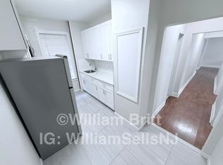 122 Corbin Ave #204, Jersey City, NJ 07306