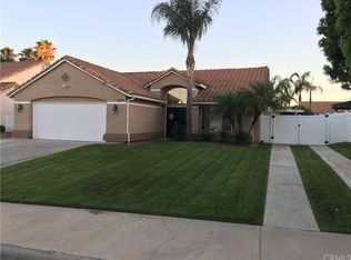 20657 Mesa Oak Dr, Riverside, CA 92508