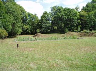 11 Bobwhite Ter, Greentown, PA 18426