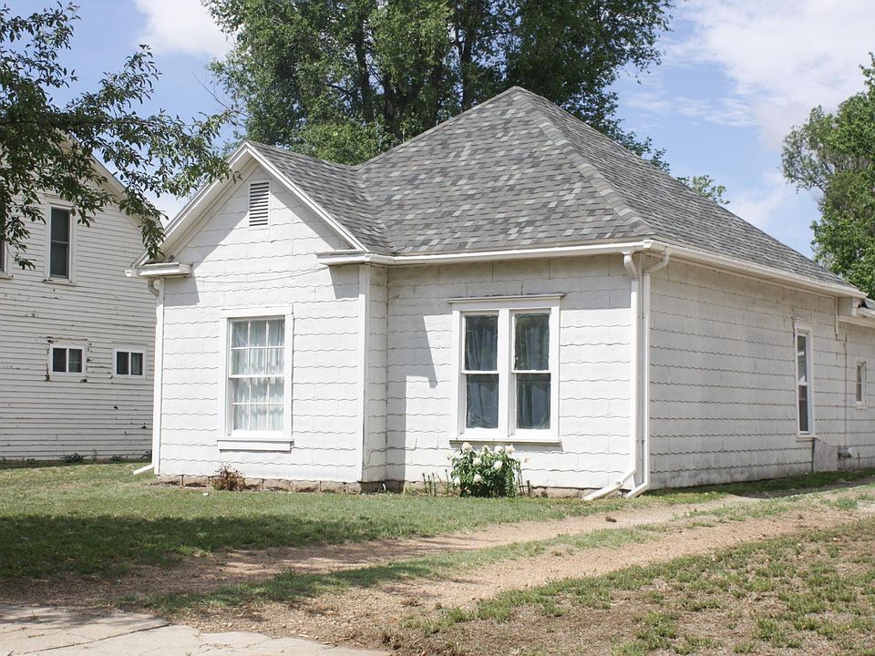 208 N Emporia St, Haviland, KS 67059 MLS 48576 Zillow