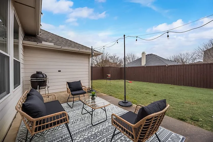 1548 Lakeside Dr — Photo 31