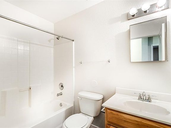 4th image of 3992 Tierra Venado Dr