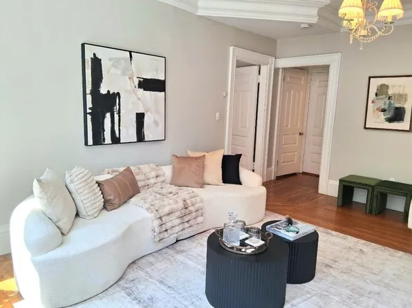 869 Beacon St APT 5, Boston, MA 02215