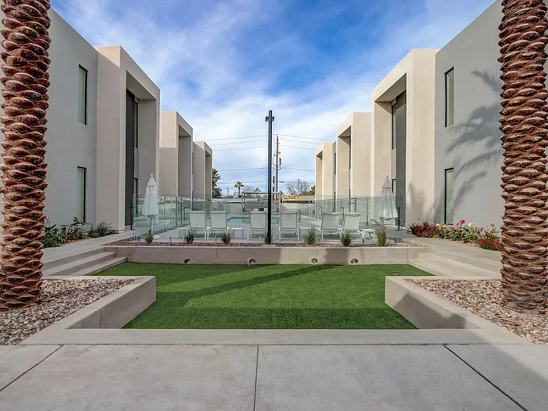 Arcadia Views — Photo 10