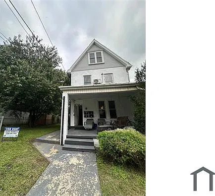 106 N 9th St — Photo 3