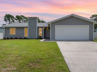 875 Gera Ave NW, Palm Bay, FL 32907