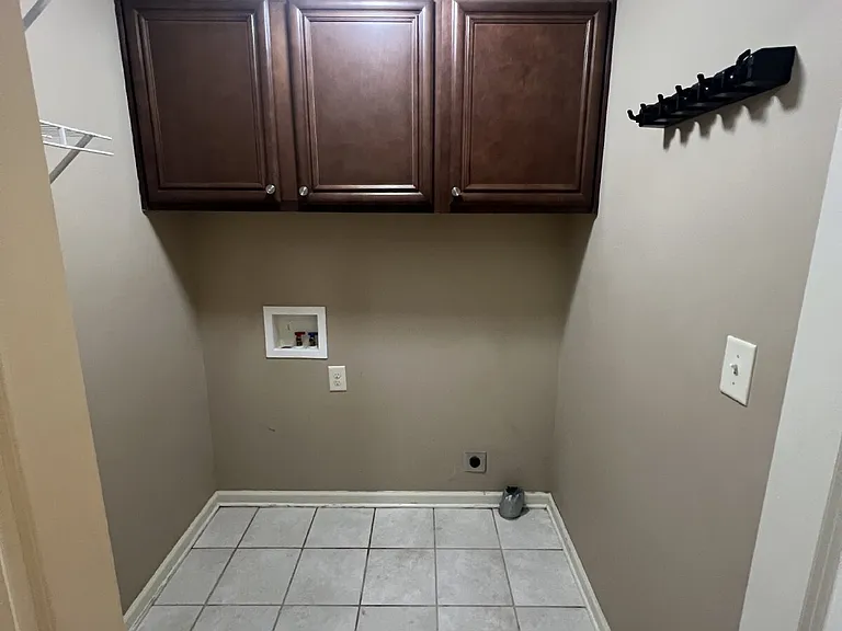 3462 Southwood Dr — Photo 17