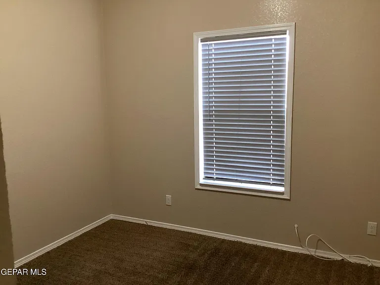 5925 Speyside Dr — Photo 14