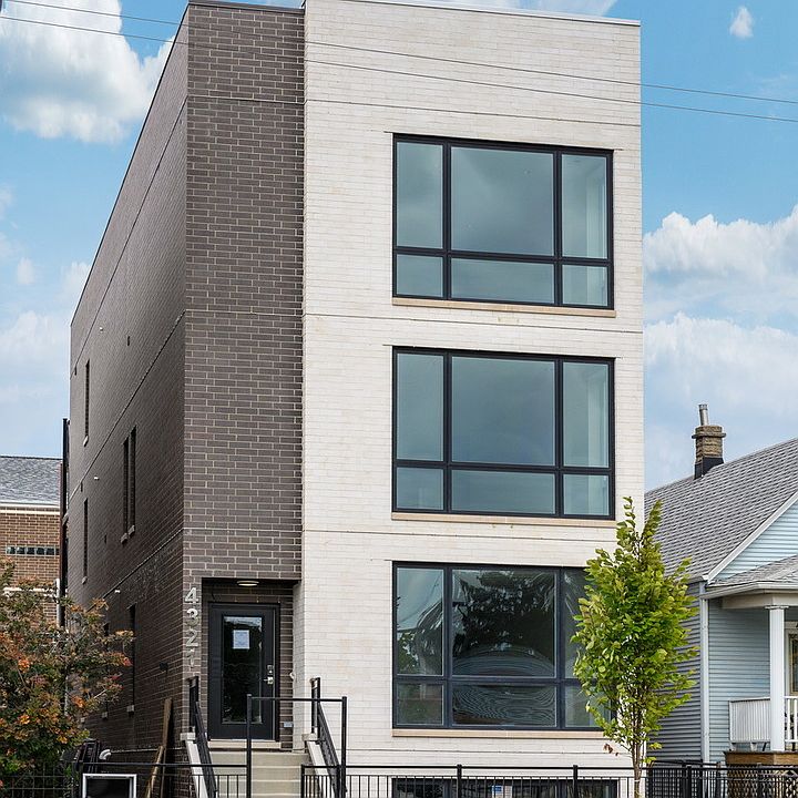 1st image of 4321 N Cicero Ave #3