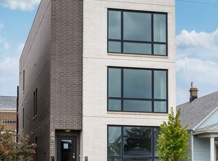 4321 N Cicero Ave #3, Chicago, IL