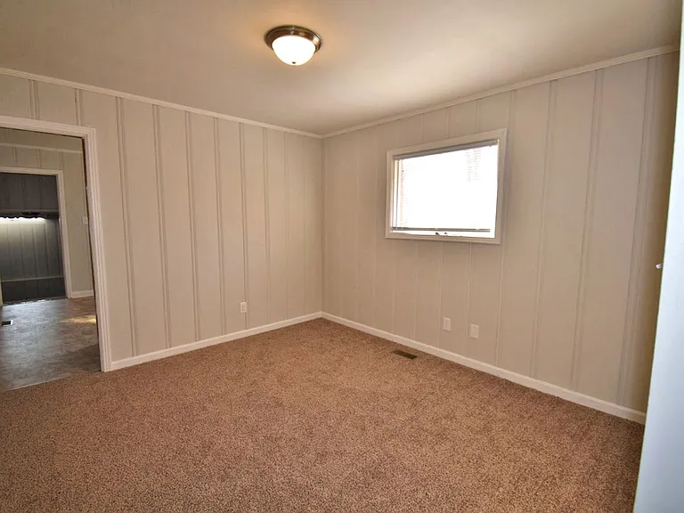 907 Dogwood Dr — Photo 10