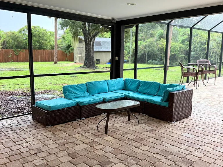 4932 Hidden Oaks Trl — Photo 47