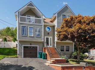 9 Lawrence Rd, Lynn, MA 01904