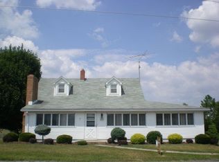 2203 Dogwood Ave, Grottoes, VA 24441