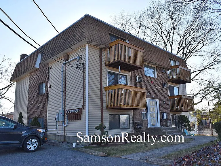 1 Woodward Ave #2 — Photo 2