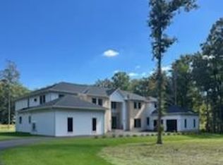 5947 Doyle Rd, Clifton, VA 20124