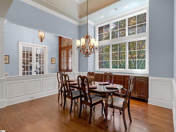 4th image of 24 Lake Hills Ln