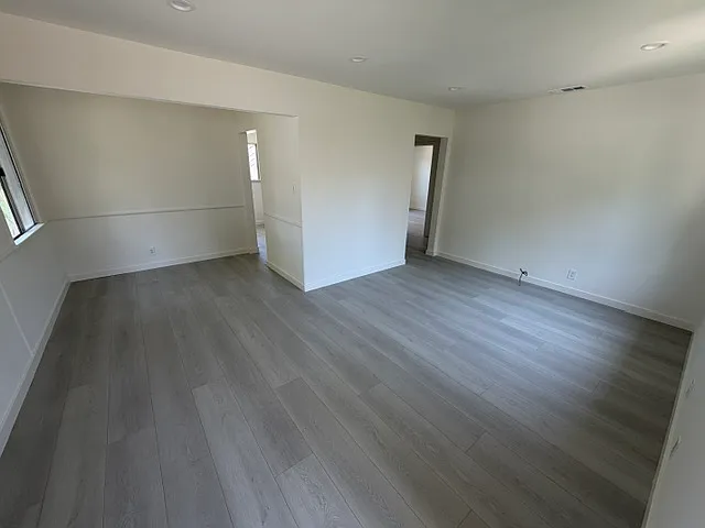 428 N Lomita St #428 — Photo 8
