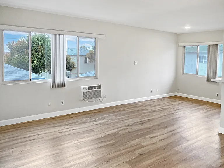 417 North Stoneman Avenue — Photo 17